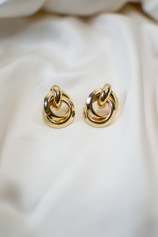 Diane Knot Earrings