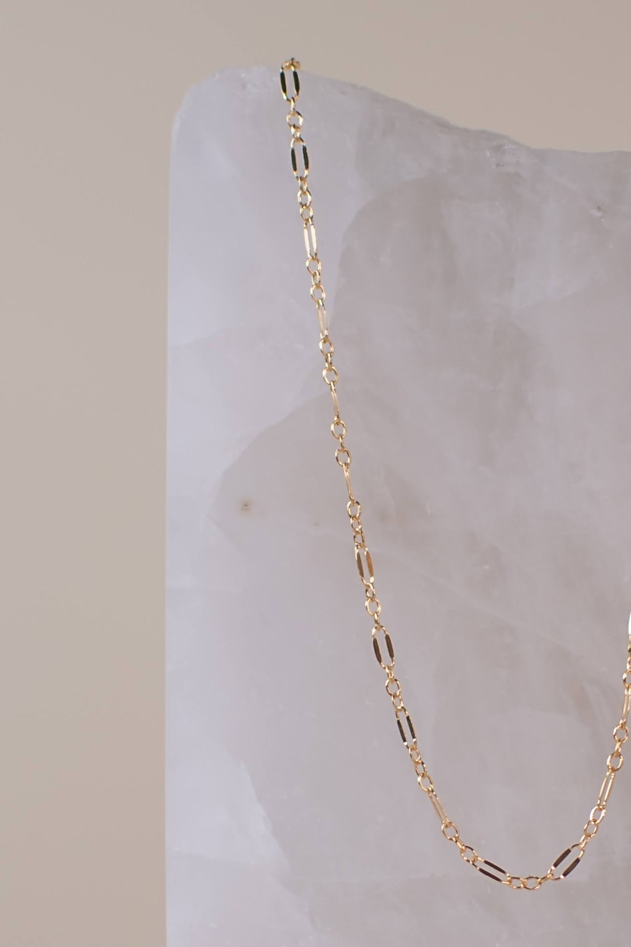 The Aurora Choker