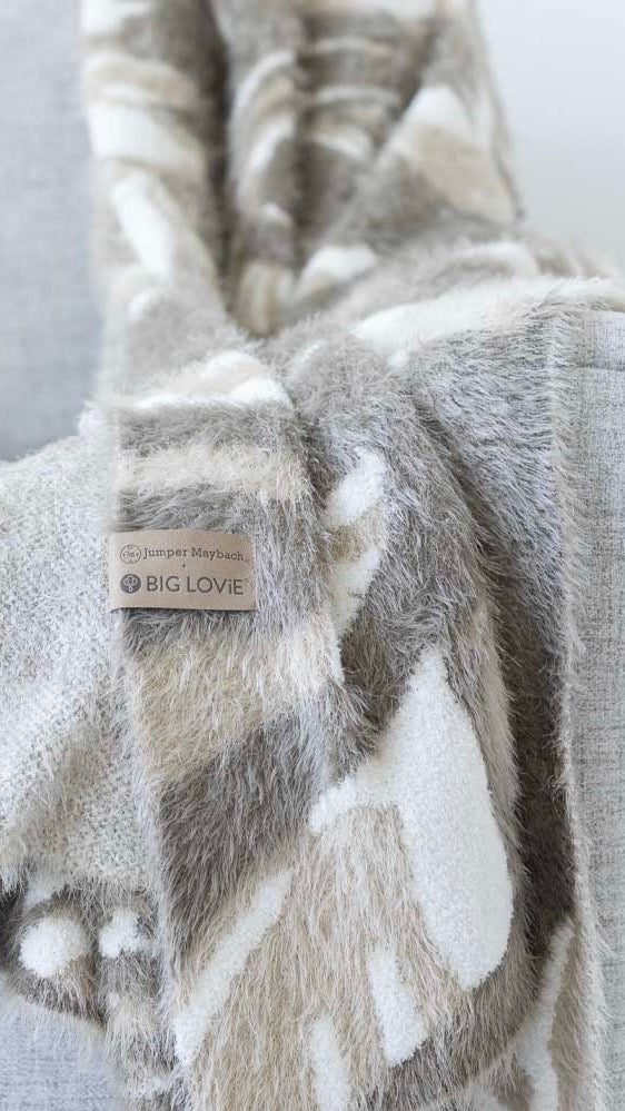 DREAM | JUMPER MAYBACH – PLUTO