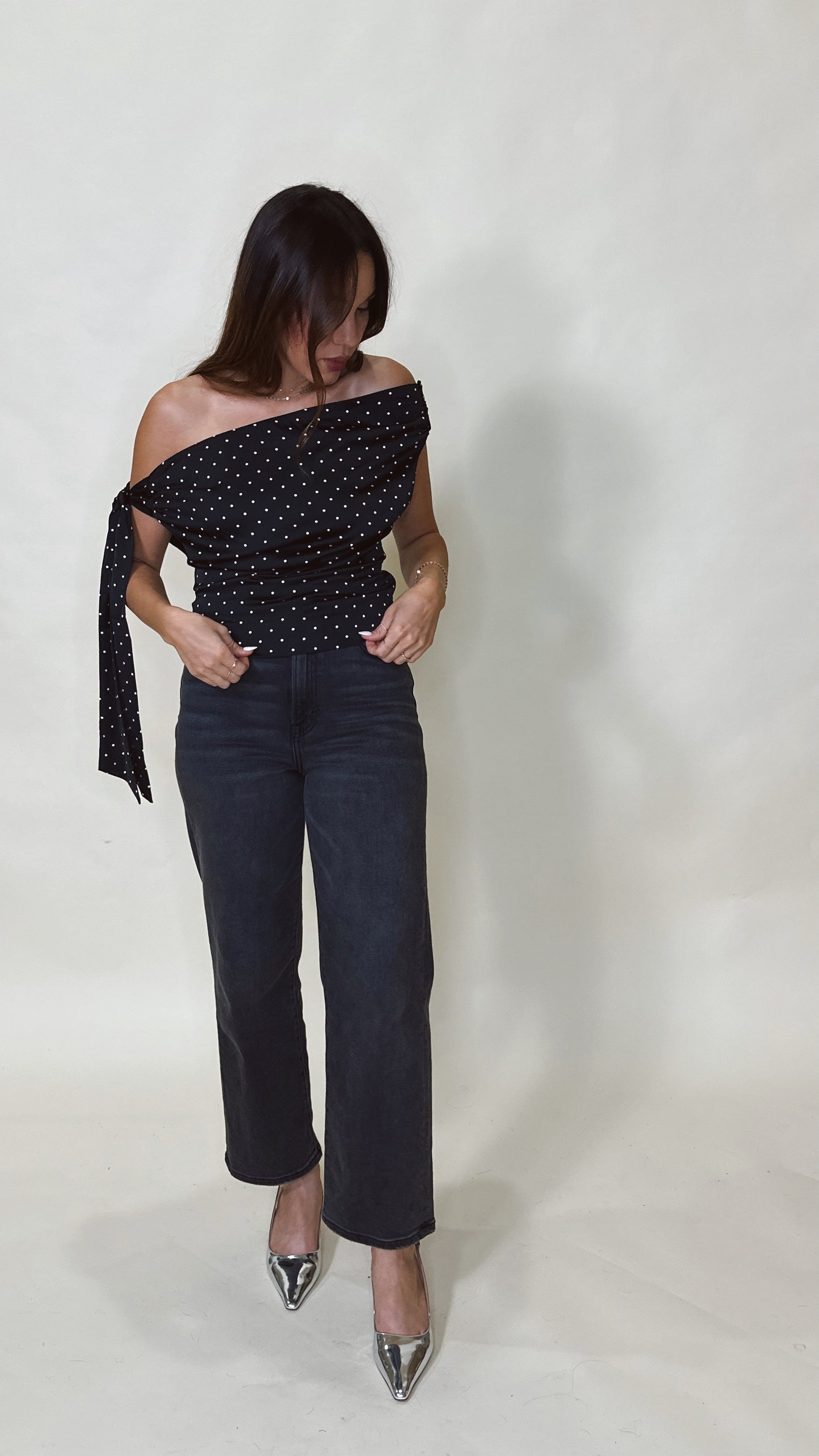 Dainty Dot Top