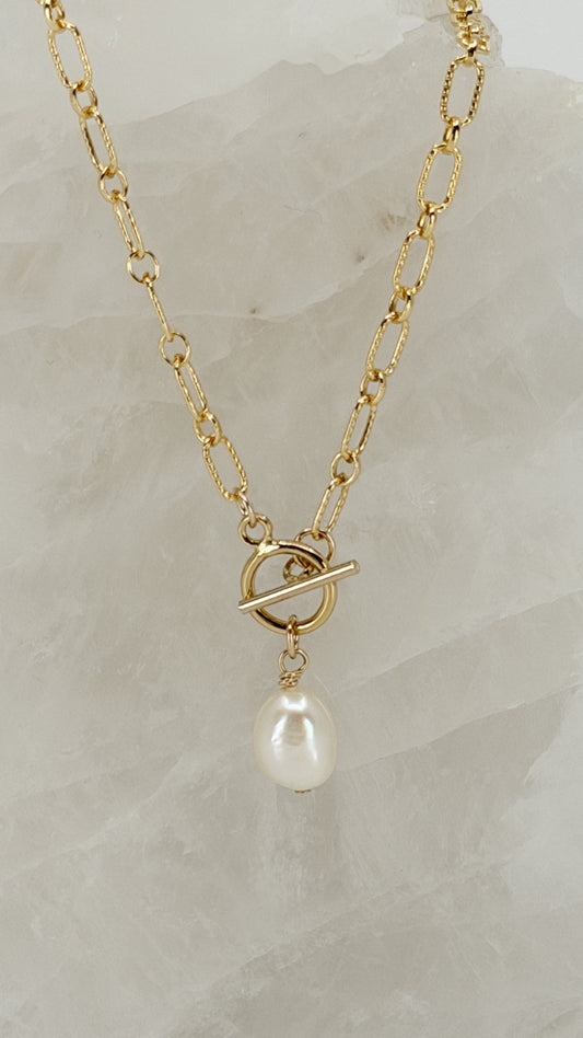 Anchor Pearl Necklace